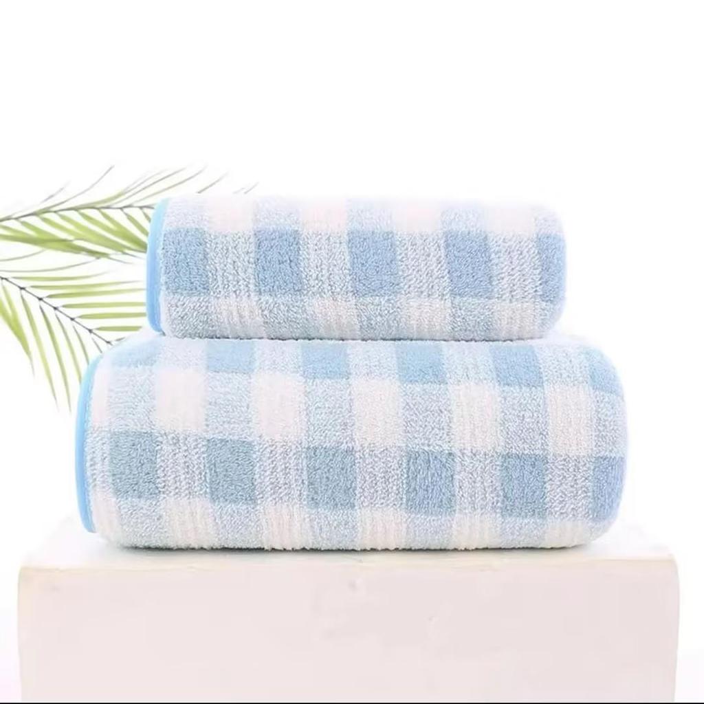 Farbblock-Karo-Handtuchset aus Korallenfleece - Hoch saugfähig, fusselt nicht, weiche Kante Gesichtshandtücher