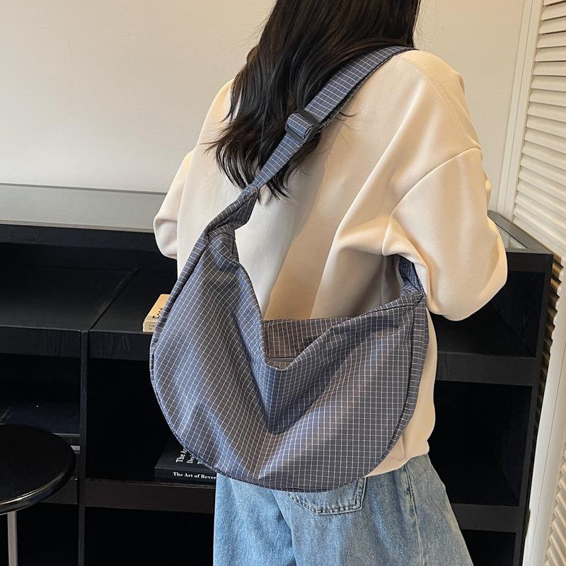 Large Capacity Plaid Canvas Bag Women's Lightweight Handbag Shoulder Crossbody Dumpling Bag