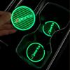 Nachtleuchtende Untersetzer Innenraum Auto Anti-Rutsch-Matte Nachtlicht Auto Getränkehaltermatte Wasserbecher Schlitz Auto Dekorationen Zubehör