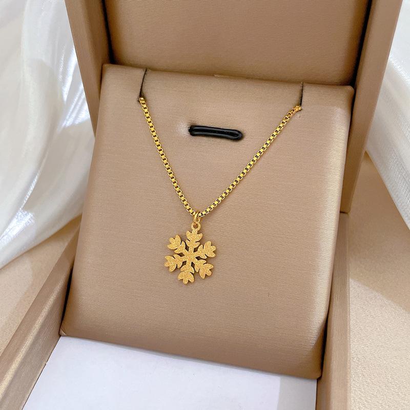 Snowflake Fluttering Minimalist Wind Furnace Real Gold Necklace Female Collarbone Chain With Jewelry