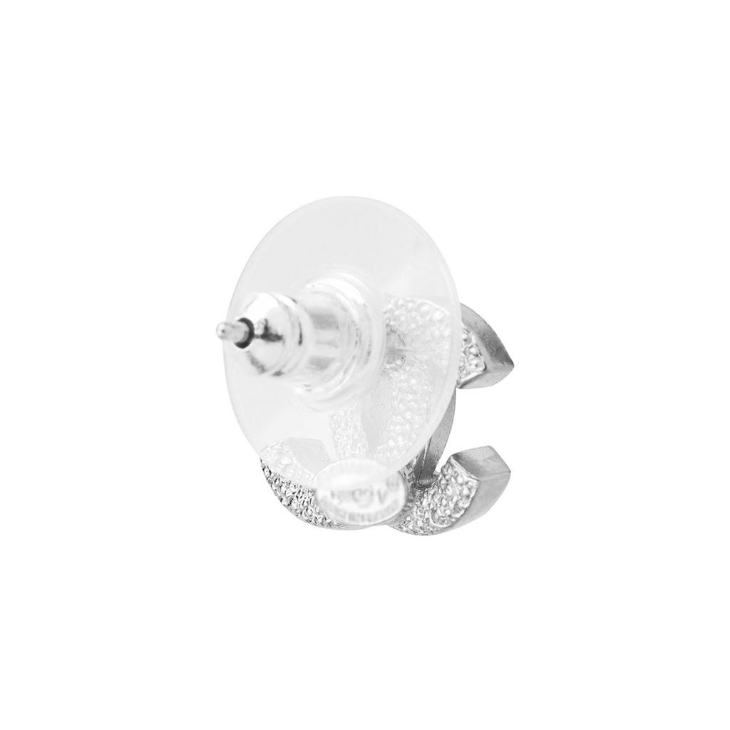 Chanel Klasické kovové náušnice s diamantmi Double C pre ženy Strieborné A88429S