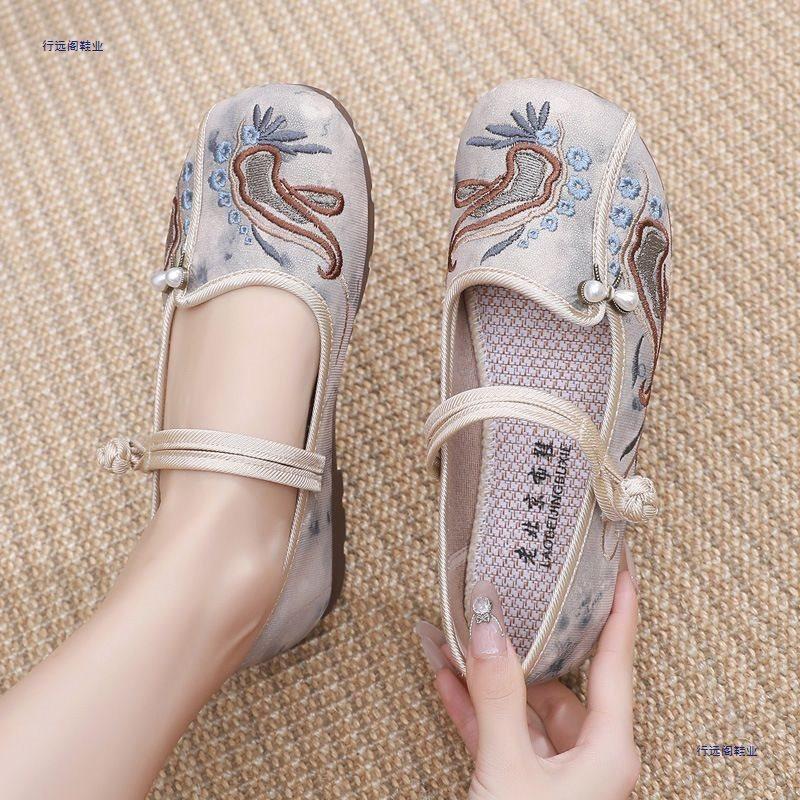 Retro Hanfu shoes Old North cloth shoes Women's shallow mouth breathable women's shoes Flat heel soft sole embroidered shoes