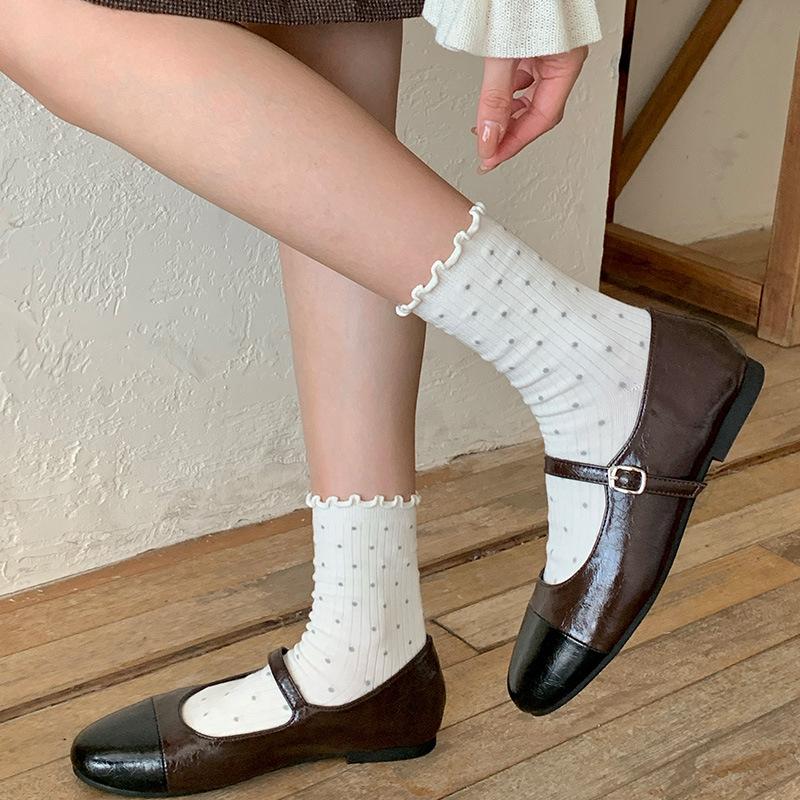 Female Spring and Autumn Sweet Bowknot Wave Point Wooden Ear Edge In The Cylinder Pile Pile Socks