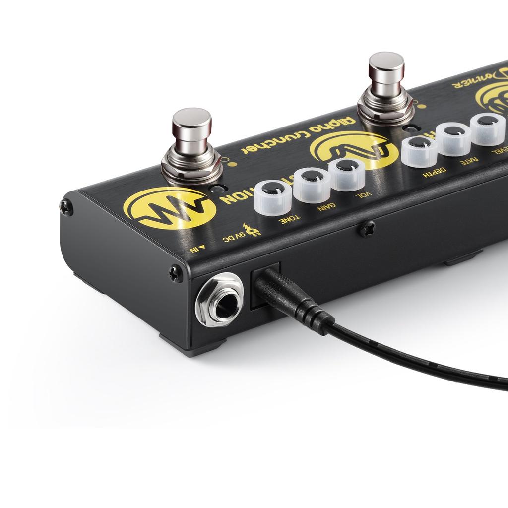 Donner Multi Effector for Guitar Alpha Cruncher 3 Effects "Delay, Chorus, Distortion" Digital Circuit Compact