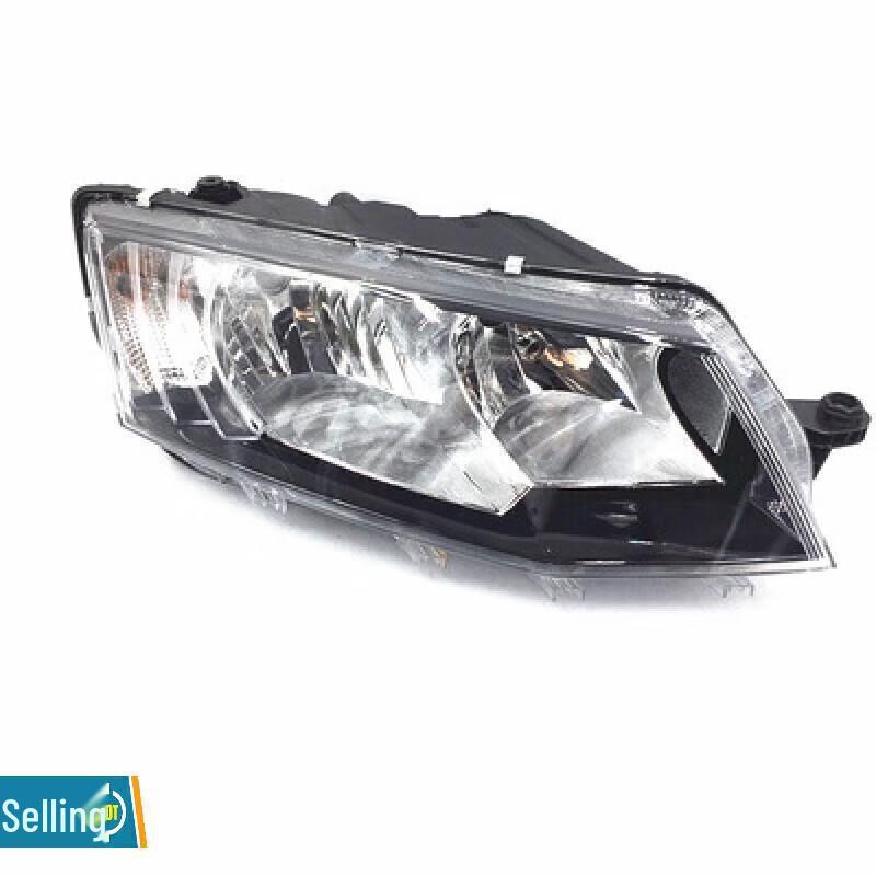 Skoda Octavia Headlight Assembly 2007-2017 Front Lighting Lamp