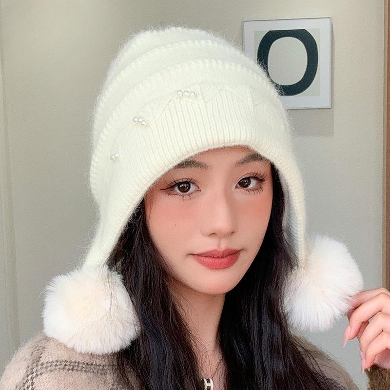 Cute Three-ball Wool Hat Women's Winter Velvet Bag Hat Fashion Ear Protection Knitted Hat