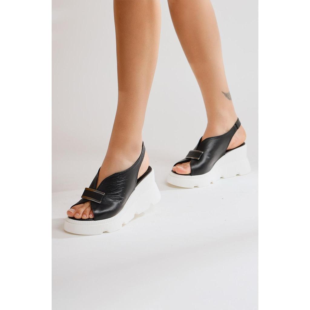 Sandales Cuir Véritable Semelle Haute Dos Ouvert Pierres