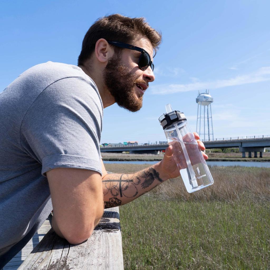 Super Sparrow Water Bottle 1L Made with Tritan Straw Suitable for Outdoor and Training - - American-made BPA-Free - Sports, School, Baseball,