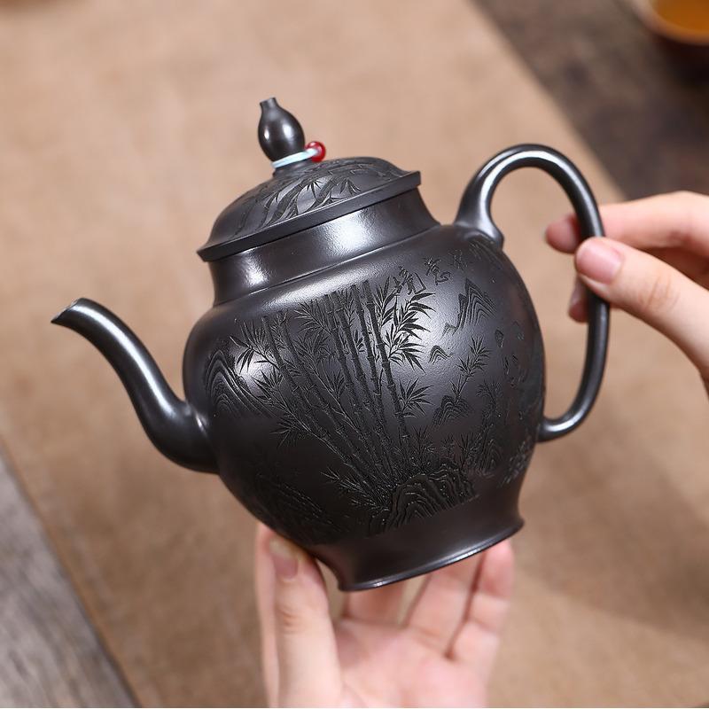 

550ml Yixing Purple Clay Teapots Handmade Panda Palace Lantern Pot Raw Ore Stone Yellow Mud Kettle With Filter Zisha Tea Set