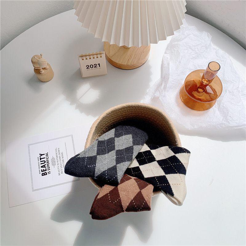Calzini da donna a mezza gamba con motivo argyle, Primavera/Autunno, Stile Giapponese Retrò Color Caffè