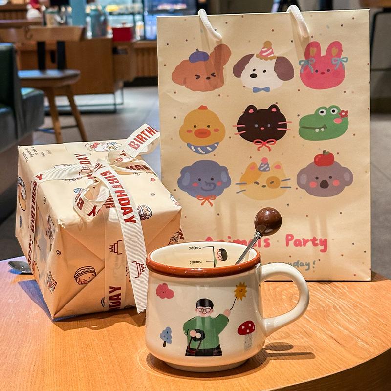 A family of four cute ceramic mugs, high-value household drinking cups, children's breakfast, milk cups, birthday gifts