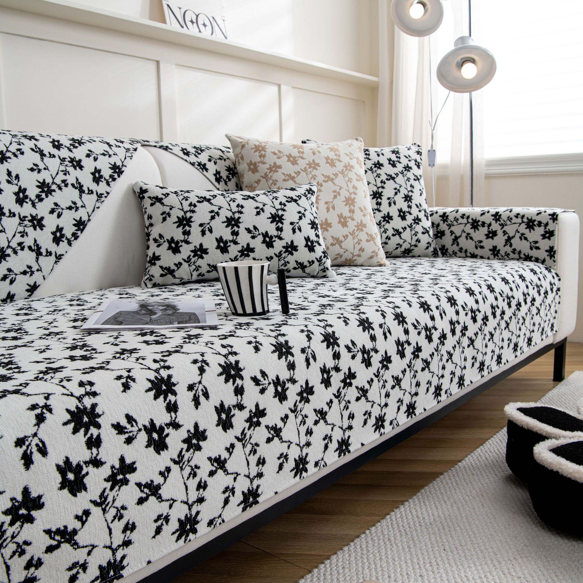 

Nordic Chenille Sofa Cushion Non-Slip Four Seasons Universal Cover Simple Modern Fabric Craft Sofa Cover 70*70cm