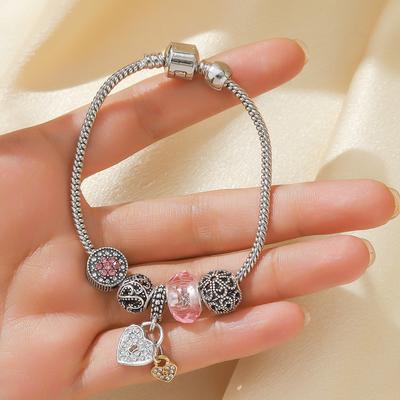 Light Luxury Atmosphere Full Of Diamonds Double Peach Heart Personalized Pendant, Fashionable Temperament Imitation Pink Diamond Beaded Bracelet Women