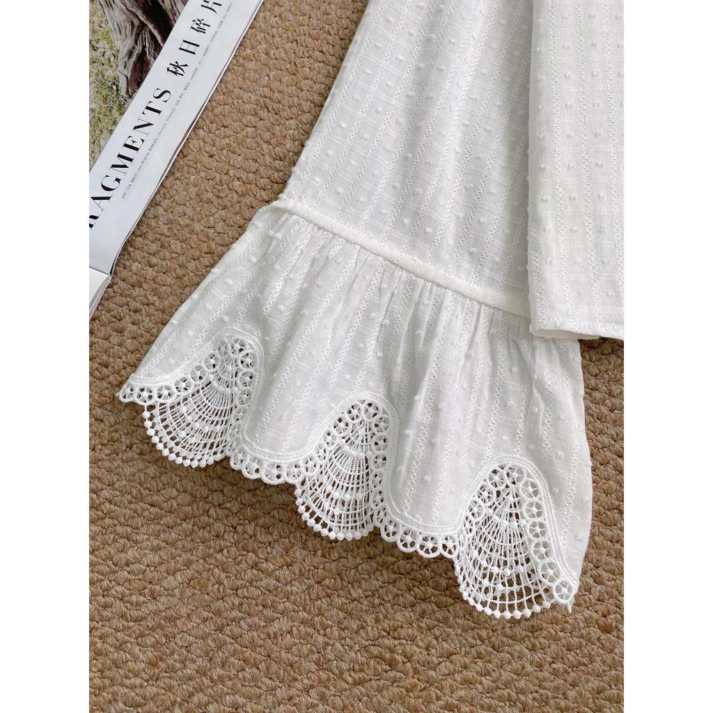 2025 Fall/Winter Women's White Check Doll Collar Lace Bell Sleeve Shirt