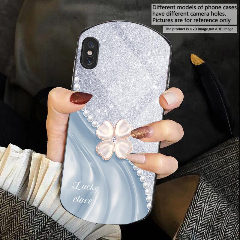 Pink Four-leaf Clovers For iPhone 17 16 15 14 Pro 13 Plus 12 Mini 11 Pro Max XR X S 7 8 6 Elliptical Tempered Glass Phone Case