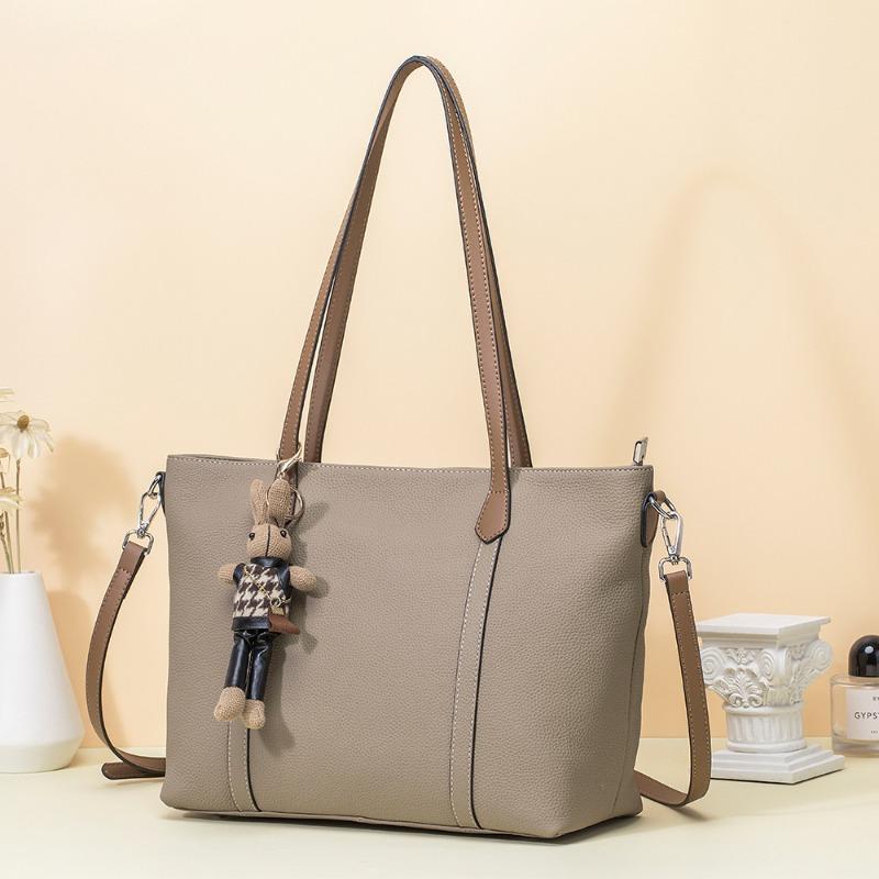 Leather fashionable high-value large-capacity bag women's new simple shoulder portable commuter bag versatile tote bag