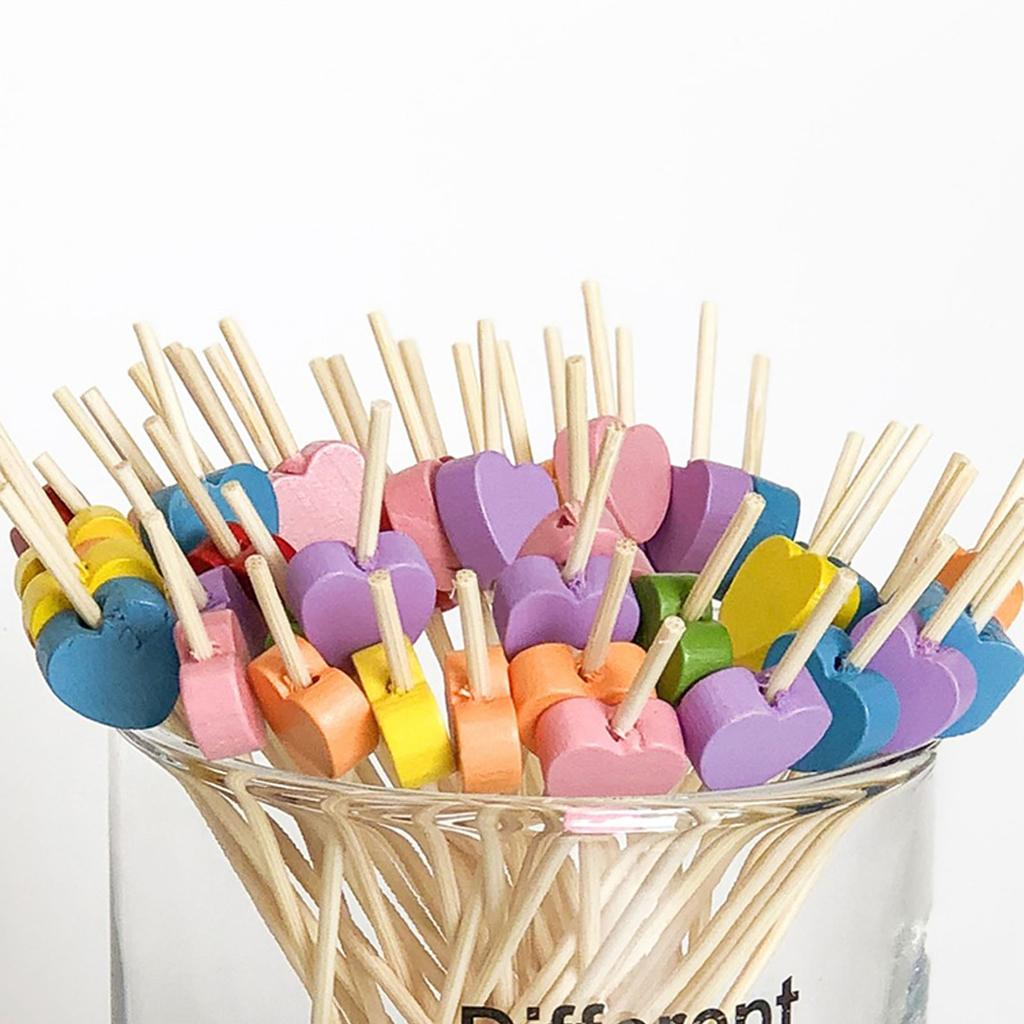100 Pezzi Spiedini Usa e Getta per Cibo Stuzzicadenti Legno Buffet Cupcake Frutta Forchetta Festa Torta Dessert Insalata Bastoncino a Forma di Cuore