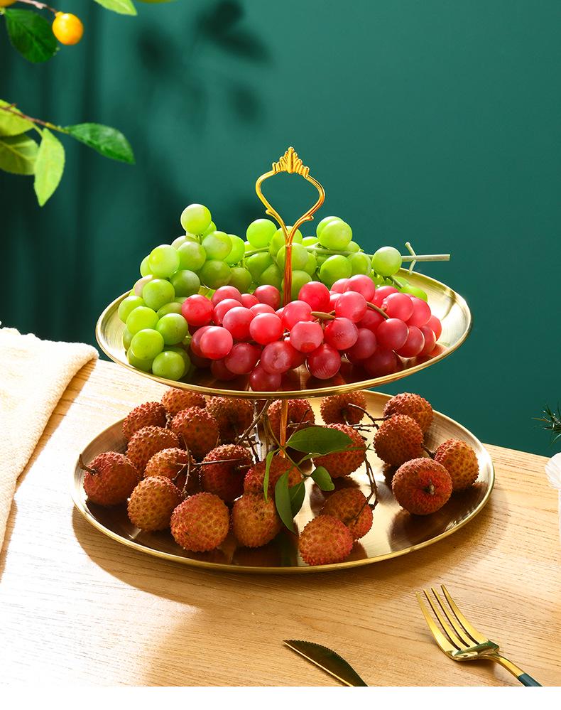 Tre-vånings dessert- och snacksfat i guldpläterat rostfritt stål