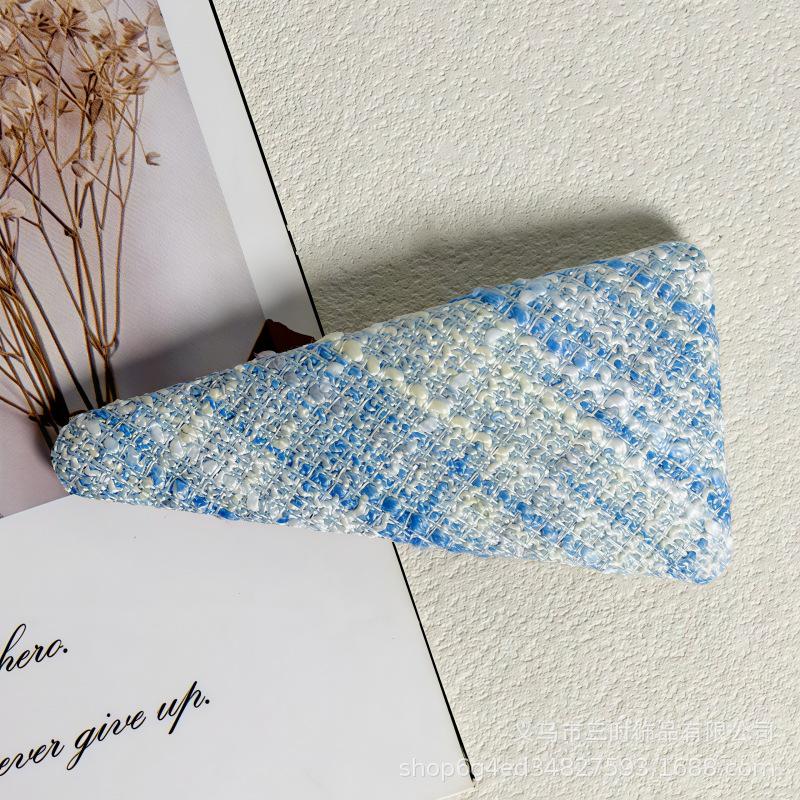 Korean Floral Plaid Triangle Hairpin for Spring-Summer - Clip for Flyaway Bangs and Sides