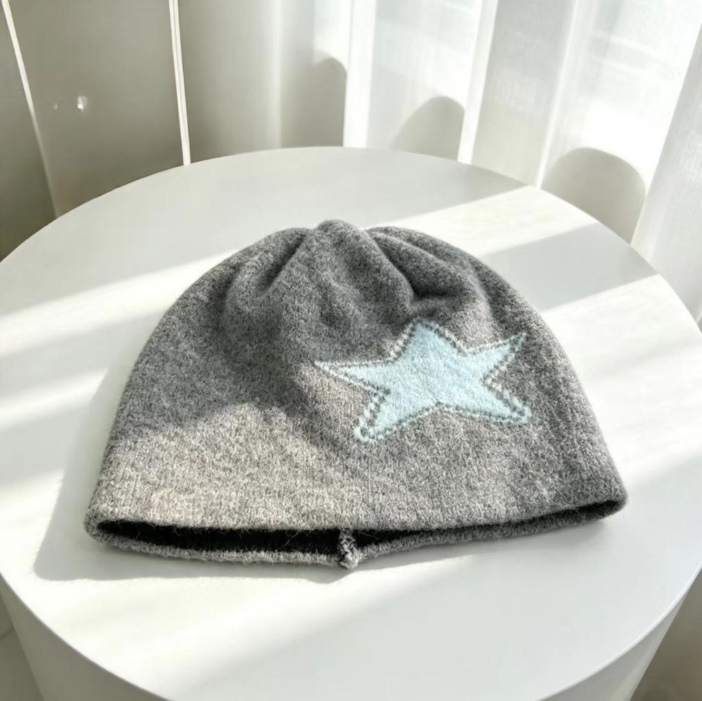 Star stack hat new American wool autumn and winter versatile cold hat female curling knitting small face little hot girl