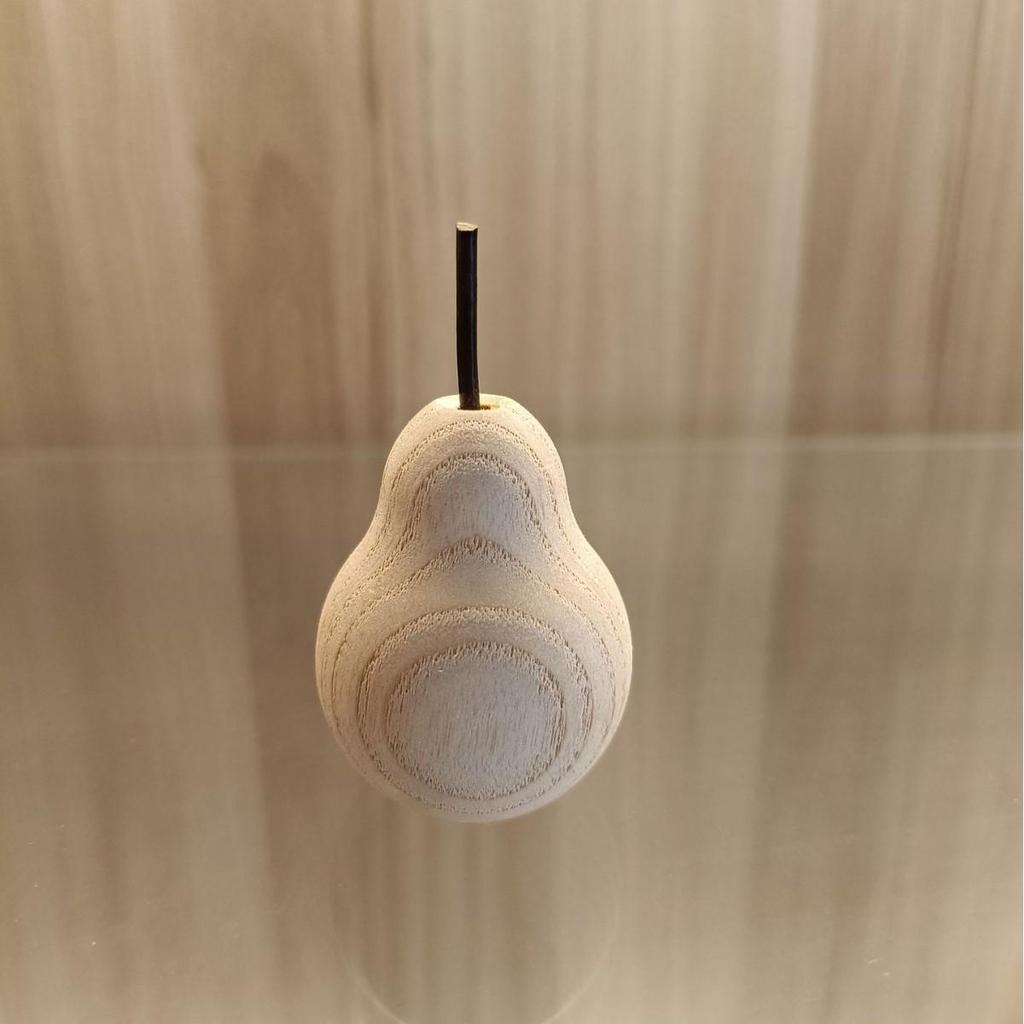 Wooden Apple Pear Diffuser: Custom Sizes, Child-Friendly Handles, Perfect for Home Décor