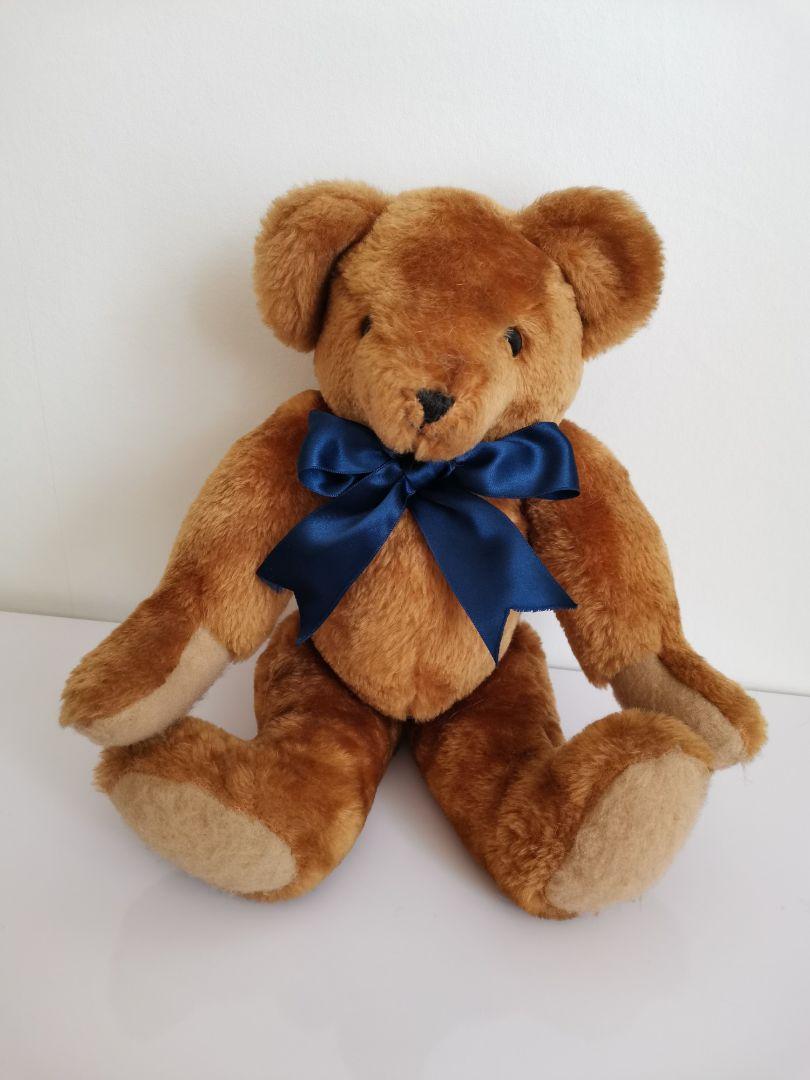 

[USED] Teddy bear made by the English teddy bear company