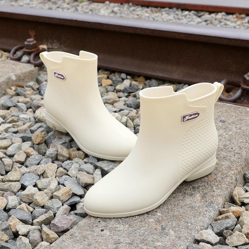Fashion Rain Shoes Women's New Adult Outer Wear Rain Boots Work Non-slip Kitchen Rubber Shoes Medium Tube Water Shoes