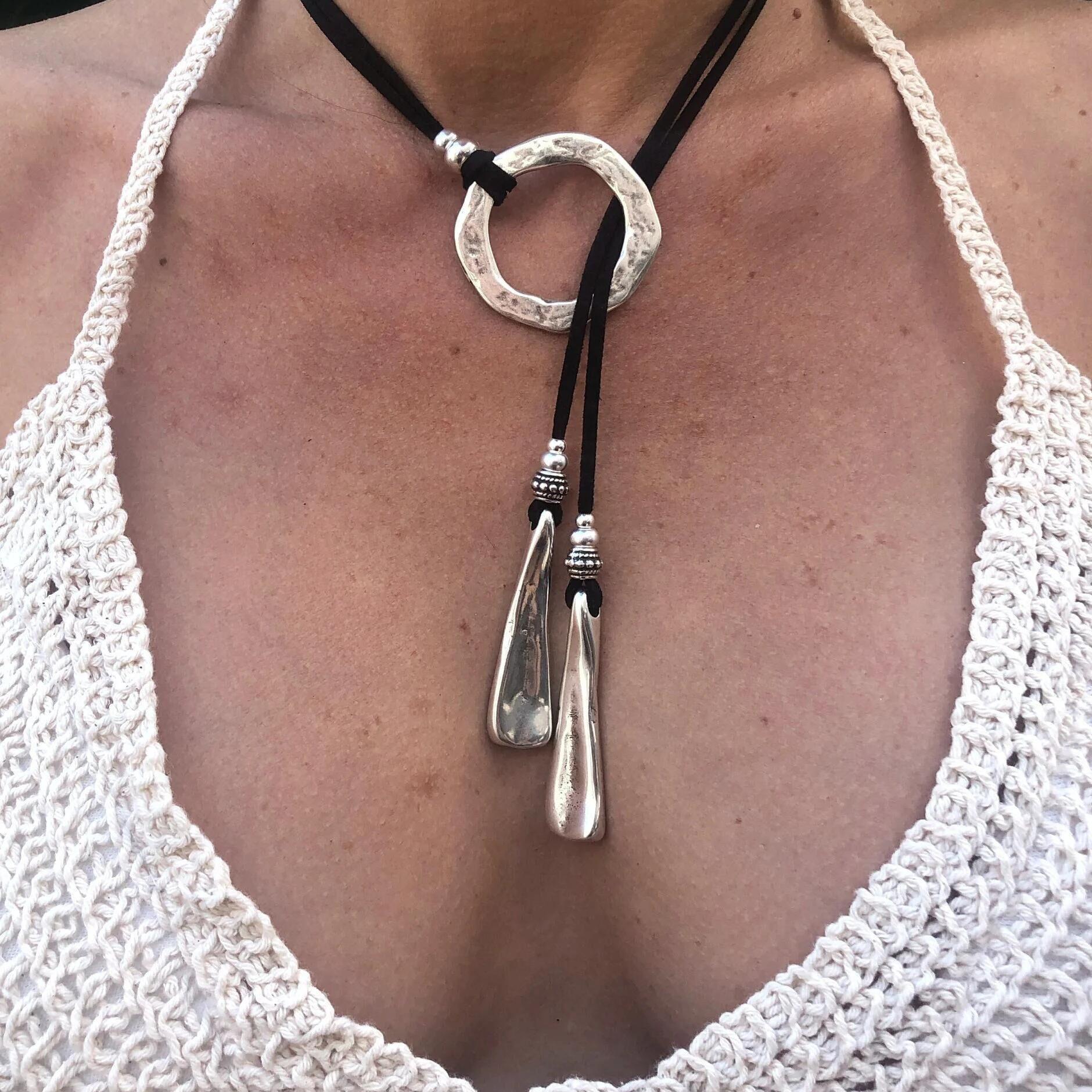 

Модное ожерелье для женских украшений серебряный