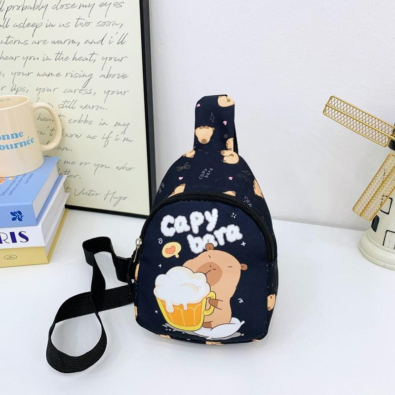 

Трендовые сумки через плечо с капибарой, милая мультяшная сумка кроссбоди большой вместимости, простая универсальная детская нагрудная сумка, подарки чёрный