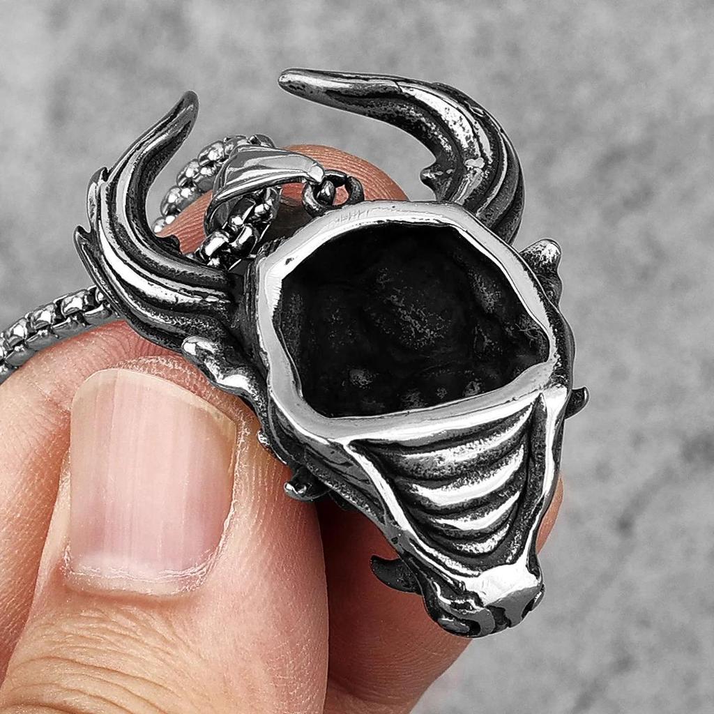 Vintage Japanese Monster Devil Demon Mask Pendant Necklace Chain Unisex Men Women Fashion Gothic Amulet Talisman Jewelry Party Gift
