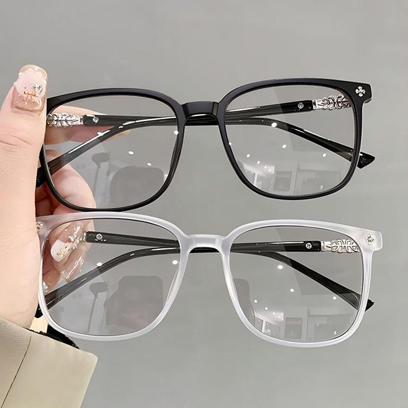 Stylish Ladies Photochromic Sun Glasses Anti-Glare Lightweight Eyeglasses Daily Outdoor Use
