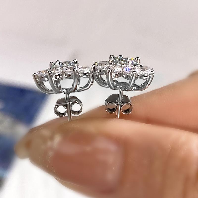 DW 0.5CT Moissanite Diamond Flower Stud Earrings for Women Real 925 Silver Solitaire Eternity Wedding Party Jewelry