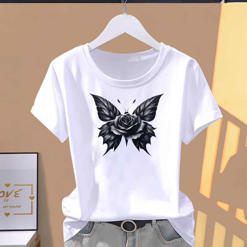 Cute pattern printed women's summer T-shirt, short-sleeve trendy daily fashion top.