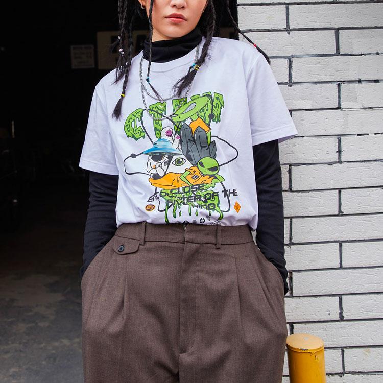 Li Ning Sports Fashion Serie Alien Relic Kurzarm T-Shirt Unisex Oberteile Weiß AHSR554-1