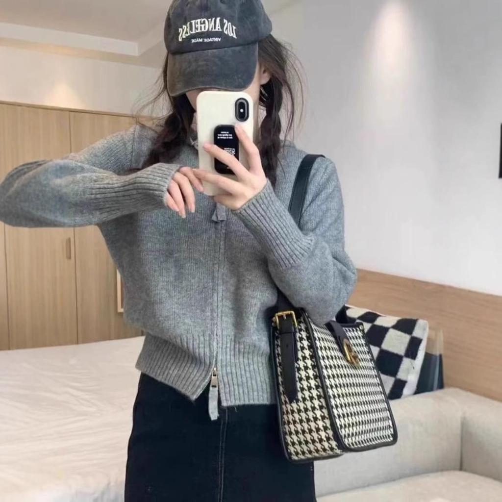 Damen Kapuzen-Cardigan aus Wolle-Kaschmir mit Doppelreißverschluss