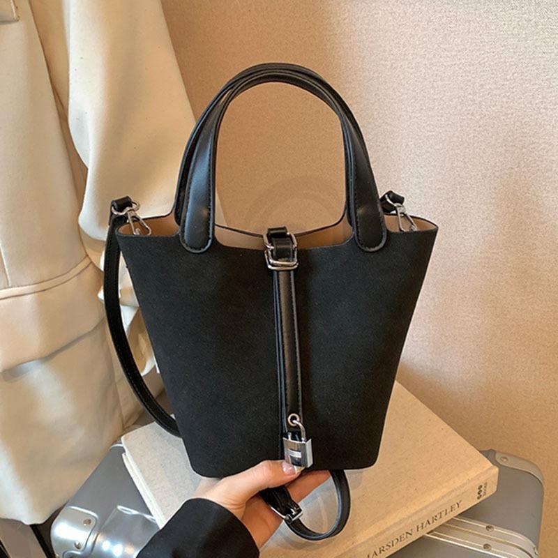

Frosted retro small bag women s autumn and winter versatile new messenger child and mother bag bucket bag чёрный