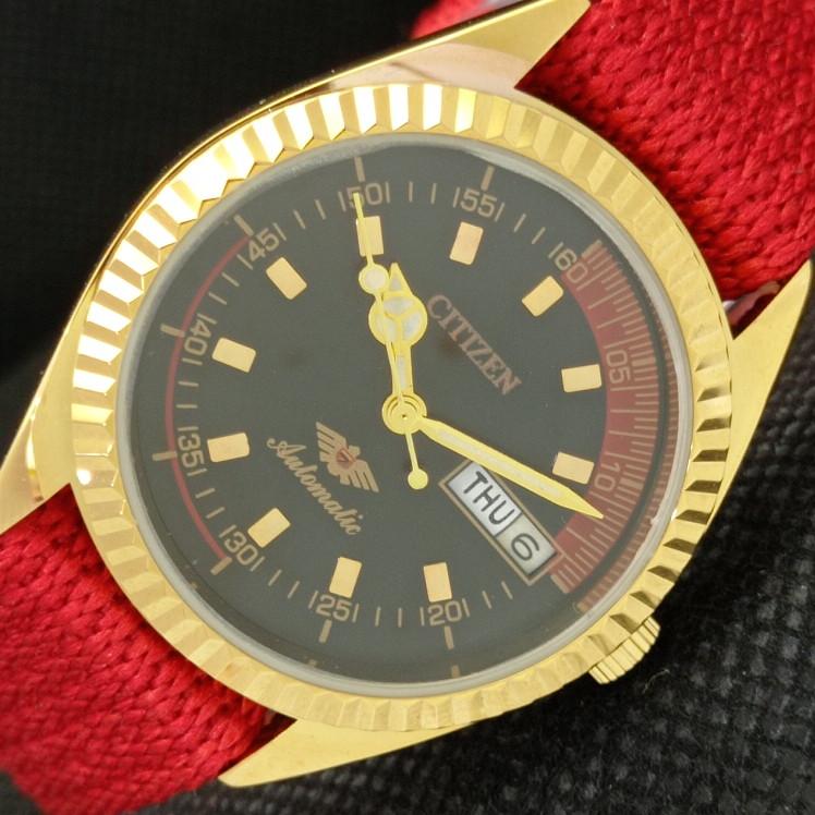 

REFURBISHED VINTAGE CITIZEN AUTO 8200 JAPAN MENS D/D BLACK WATCH 610b-a317853-2 SKU610b-a317853
