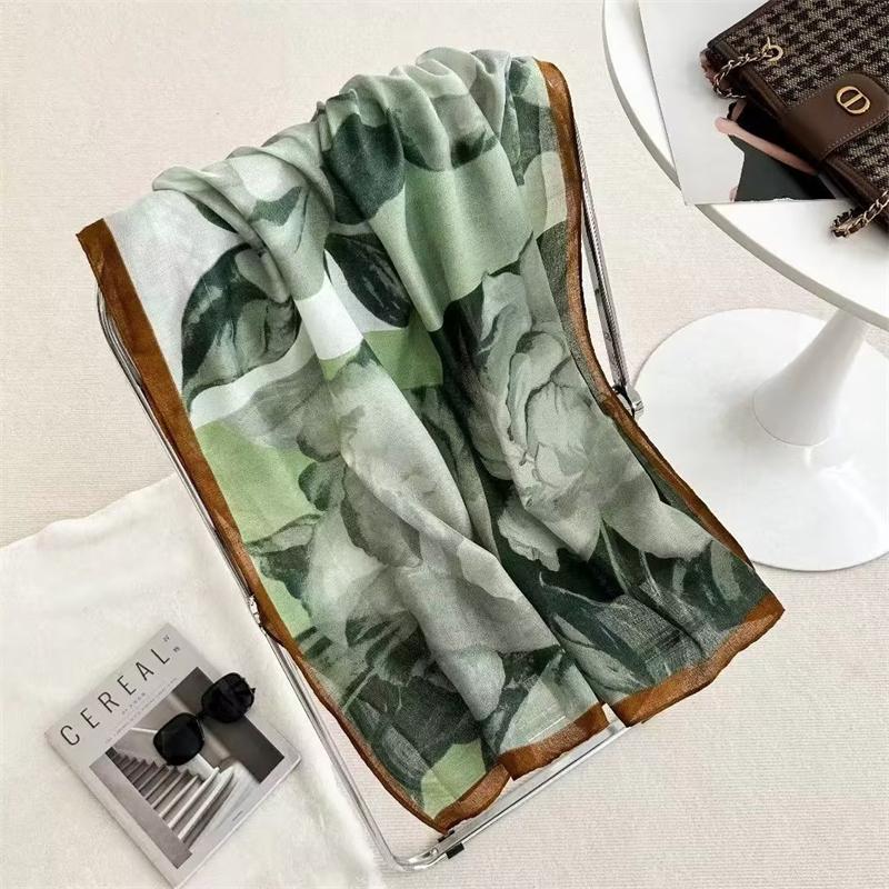 Autumn And Winter Warm Silk Wool Big Scarf For Women'S High End Double Sided Double Color Silk Wool Scarf Fashion Shawl