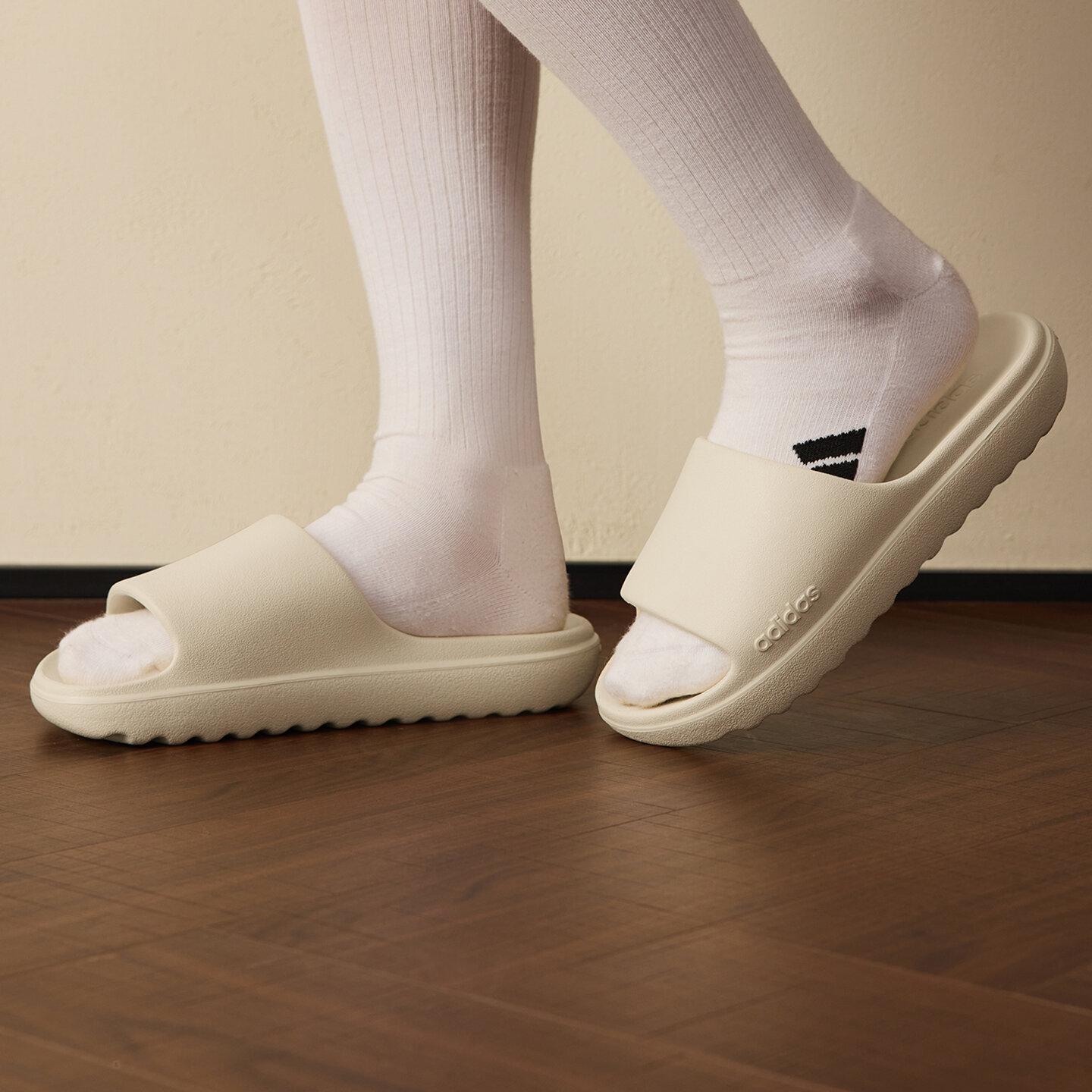 adidas Adilette Lumia Slide  Wonder White  39