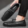 Fashion Casual Leather Men Slip On Shoes Italian Soft Loafers Handmade Moccasins Breathable Comfy Boat Shoes Business Male Driving Shoes