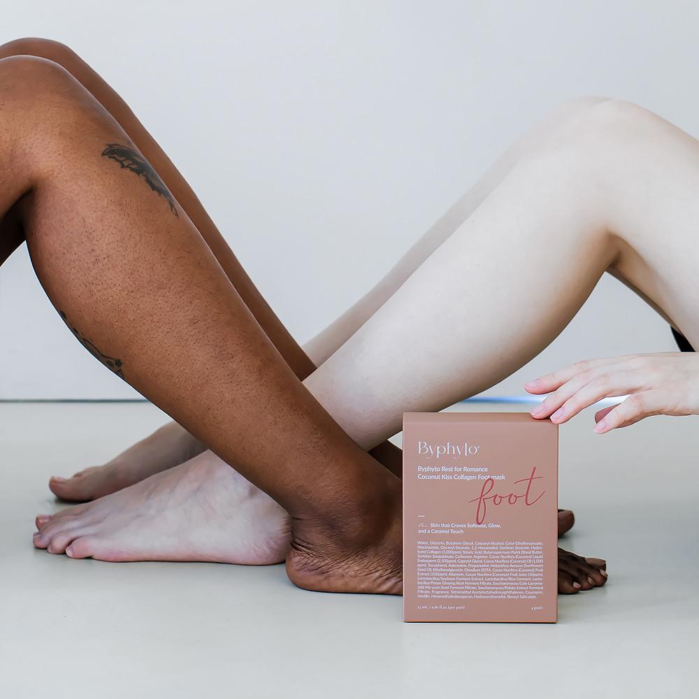 [Byphyto] Rest for Romance Kokosnuss Kuss Kollagen Fußmaske (4 Blätter, 24ml)