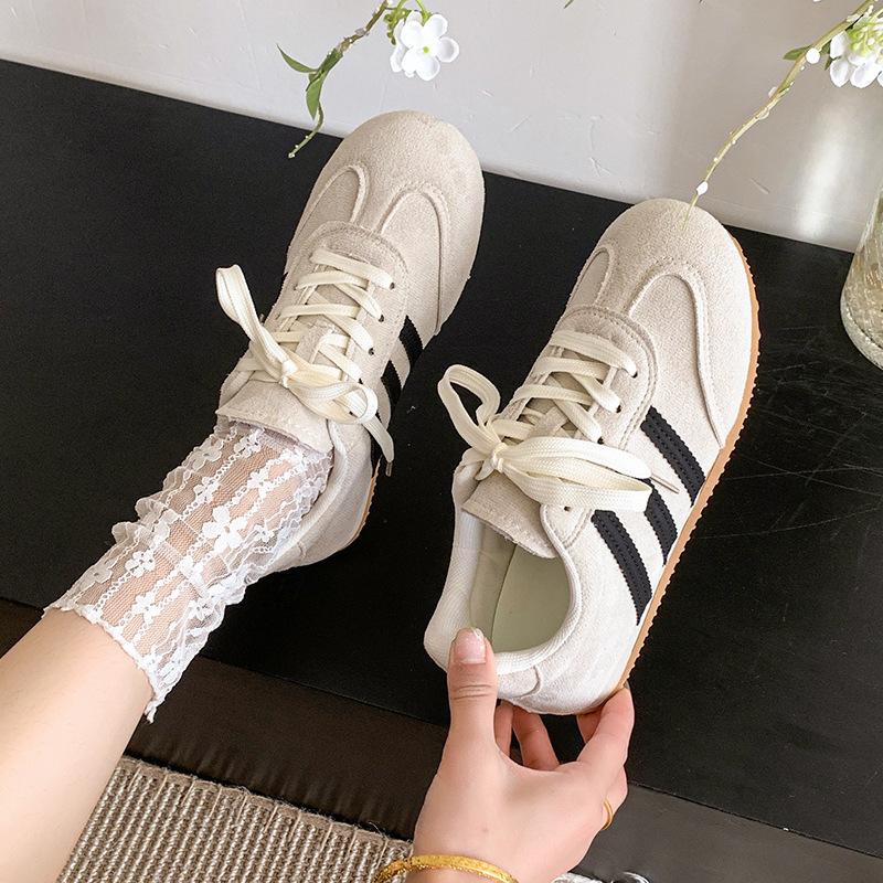 

2025 summer new flat-soled single shoes retro mesh shoes lace-up German training shoes women s versatile mesh casual sports board shoes 40