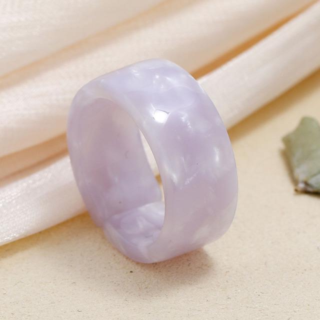 2025 Retro Wide Band Resin Ring - Autumn/Winter Fashion, Unique Index Finger Design for Women and Besties