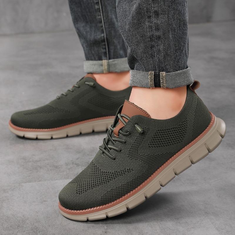 New Lightweight Lace-up Casual Men's Shoes, Breathable Large-sized Sports Shoes