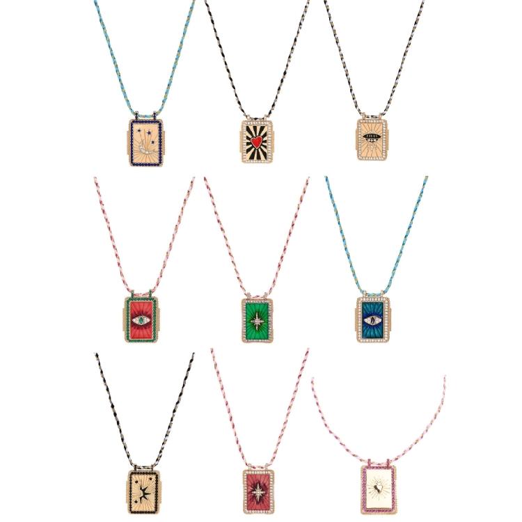 Chic Tarot Card Designs Necklace Adjustable Length Tarot Symbolic Card Pendant Necklace for Daily and Party Wear