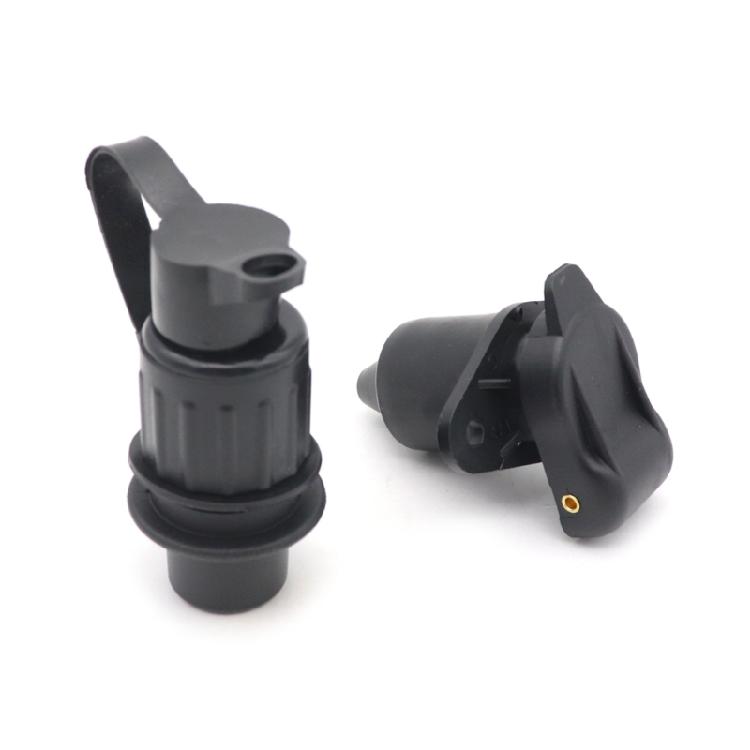 

12V 3 Pin Plastic Trailer Plug Socket Wiring Connector Adapter for Caravans 1