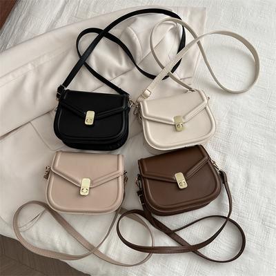 New Winter Trendy Niche Fashion Shoulder Bag Simple Fashion Crossbody Bag Saddle Bag Women Retro Bag