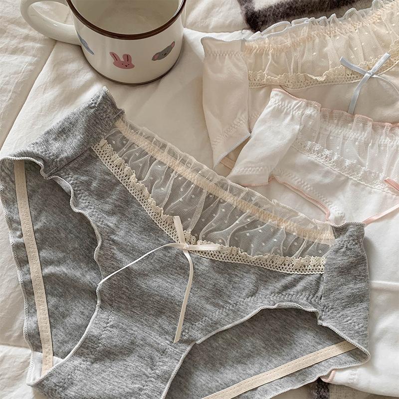 Ladies Summer Sweet To Sweet Lace Mesh Stitching Cotton Hip Hip Mid Waist Triangle Briefs