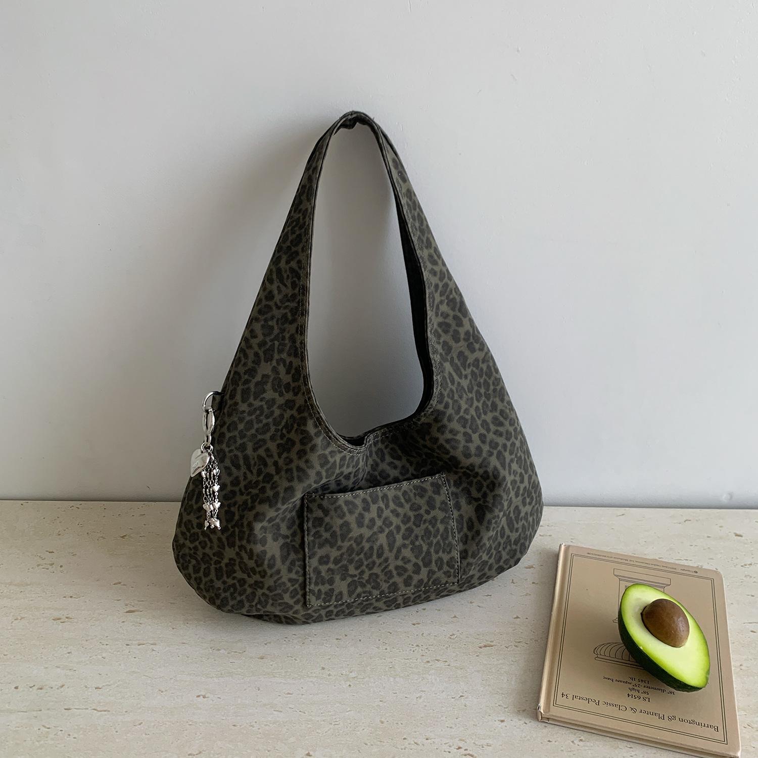 Lazy Wind Casual Women s Sophisticated Large Capacity Commuting Underarm Bag зелёный