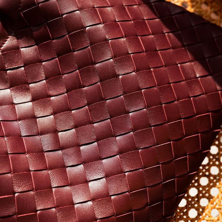 Bolso Bandolera Nube Tejido de Piel de Oveja BV Nuevo 2024: Versátil, Moderno y Popular Estilo con Cordón